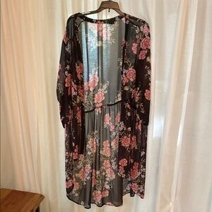 Torrid Black and Pink Floral Robe
